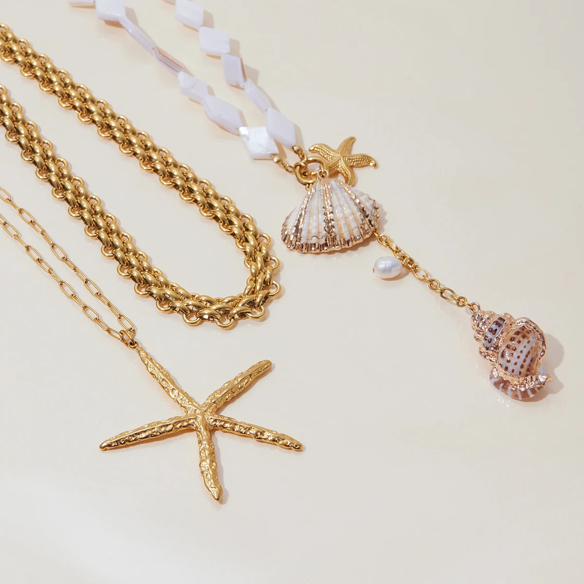 2025 Ocean Holiday Style Conch Shell Pendant Y Chain Necklace 18K Gold-plated Stainless Steel Lozenge Shell Necklace for Holiday