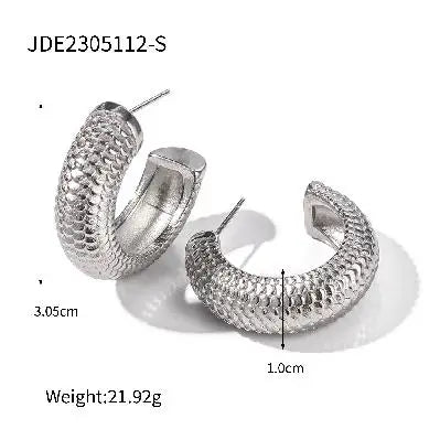 2025 Classic Trendy Wwomen's C Hoop Earrings 18K Gold-plated Stainless Steel Autumn and Winter Daily Accessories