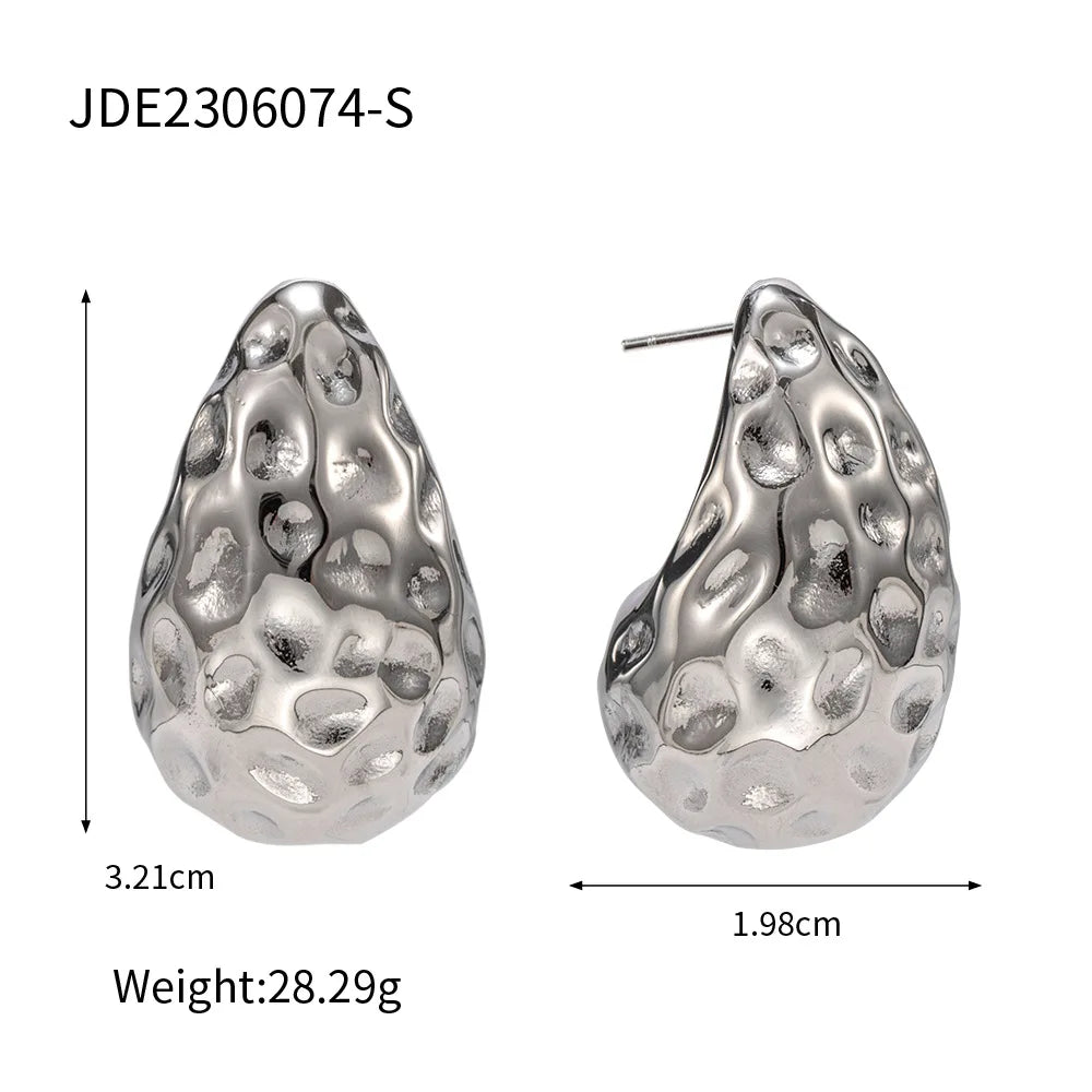 2025 Classic Trendy Wwomen's C Hoop Earrings 18K Gold-plated Stainless Steel Autumn and Winter Daily Accessories