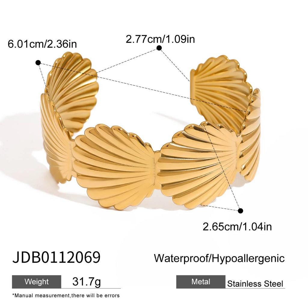 2025 Women's Holiday Style Ribbed Starfish Shell Design Open Bracelet 18K Gold Plated Stainless Steel Waterproof Jewelry