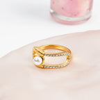 2025 Women's Daily Fashion Paperclip Design Closed Ring 18K Gold Plated Stainless Steel Pearl Rhinestone Decoration Jewelry