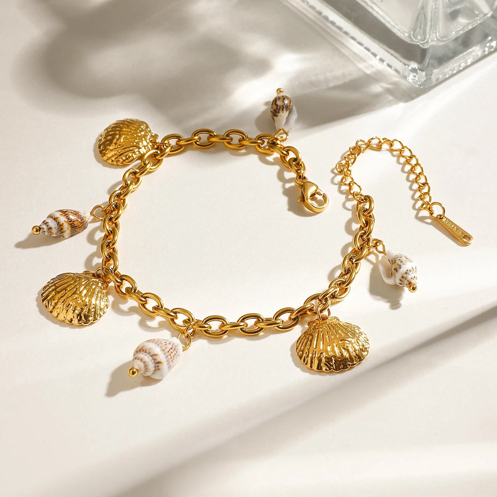 2025 Ocean Style Charm Bracelet Gold Plated Stainless Steel Conch Starfish Pendant Chunky Chain Hypoallergenic Beach Bracelet