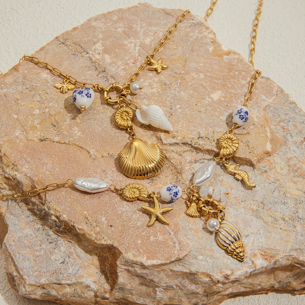 2025 Bohemian Style Multi-pendant Marine Element Shell Necklace 18K Gold-plated Stainless Steel Trend Jewelry can be Stacked