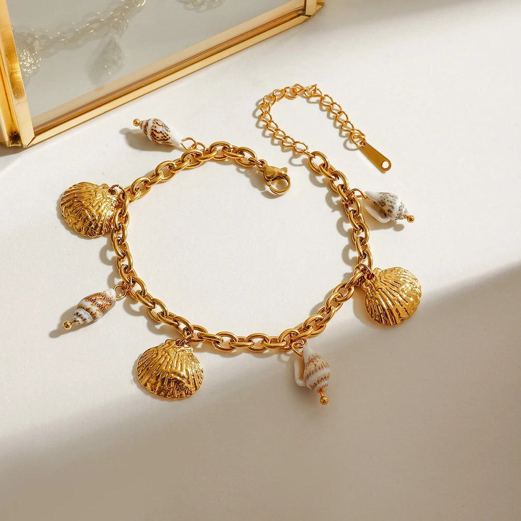 2025 Ocean Style Charm Bracelet Gold Plated Stainless Steel Conch Starfish Pendant Chunky Chain Hypoallergenic Beach Bracelet