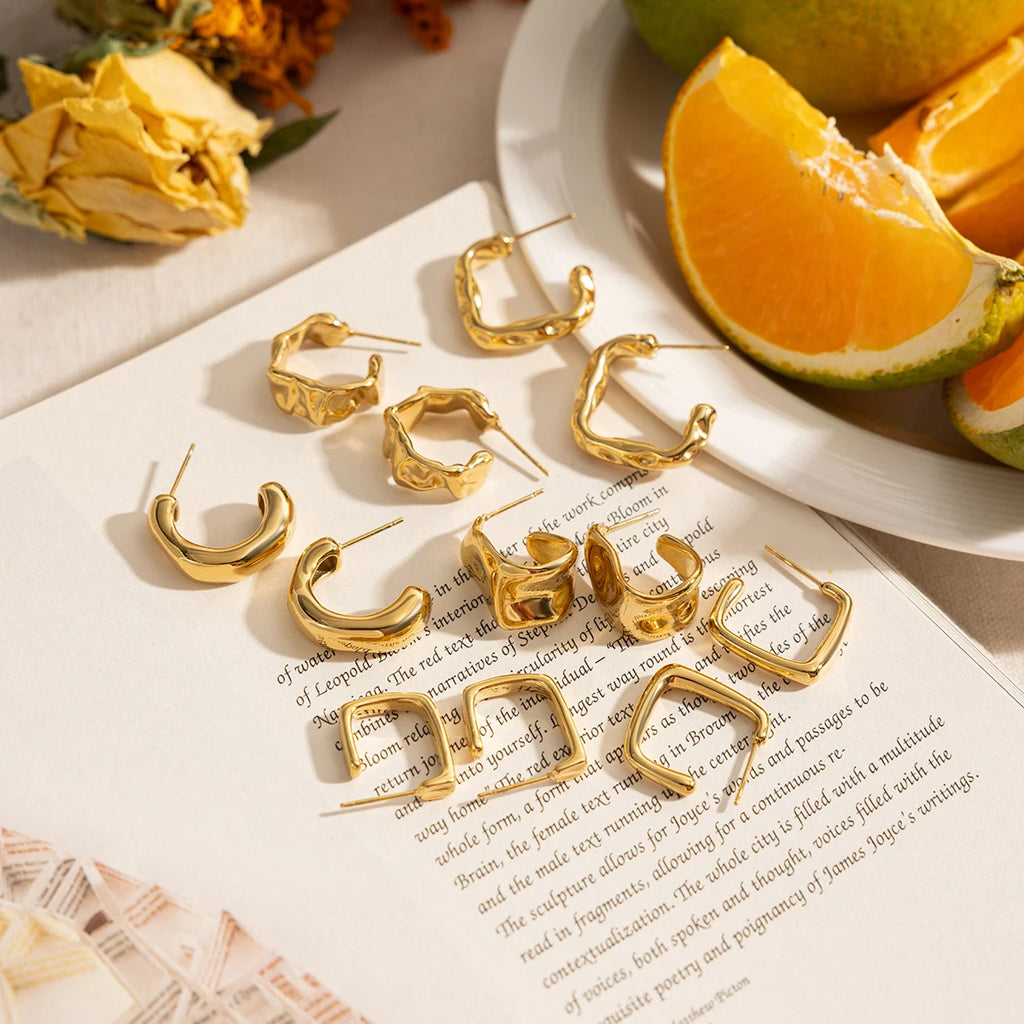 2025 Minimalist Classic 18K Gold Color Plated Wave Hammer Texture C-Shaped Earrings Hypoallergenic Stainless Steel Women Jewelry