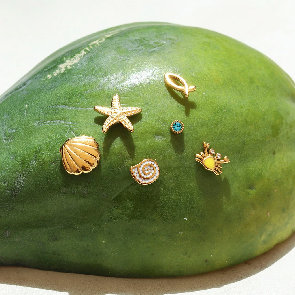 2025 6Pcs/set Women's Exquisite Marine Element Earrings 18K Gold-plated Stainless Steel Starfish Shell Crab Waterproof Earrings