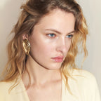 2025 Women's Exaggerated Hammered Leaf Design Earrings 18K Gold-plated Stainless Steel Exquisite Women's Waterproof Jewelry